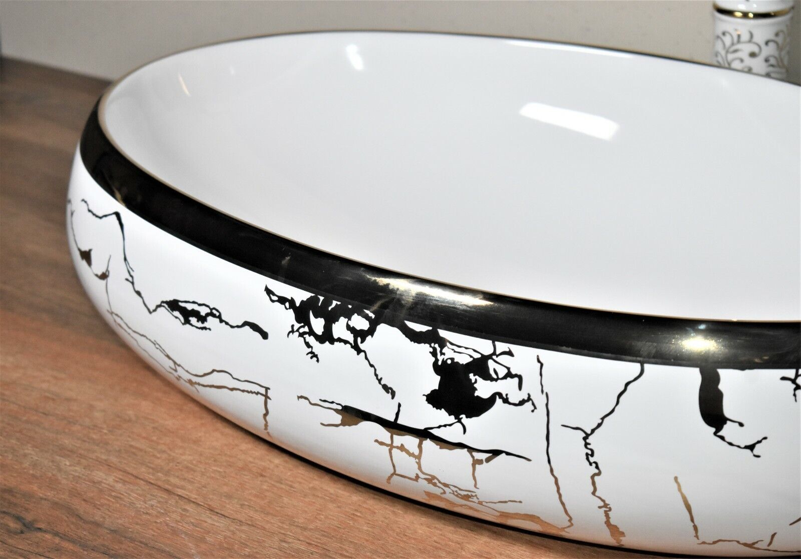 InArt Ceramic Oval Shape Above Counter Top Wash Basin Bathroom Porcelain Vessel Sink Bowl For Lavatory/Bathroom 60 x 40 x 15 Cm ( Golden) - InArt-Studio-USA