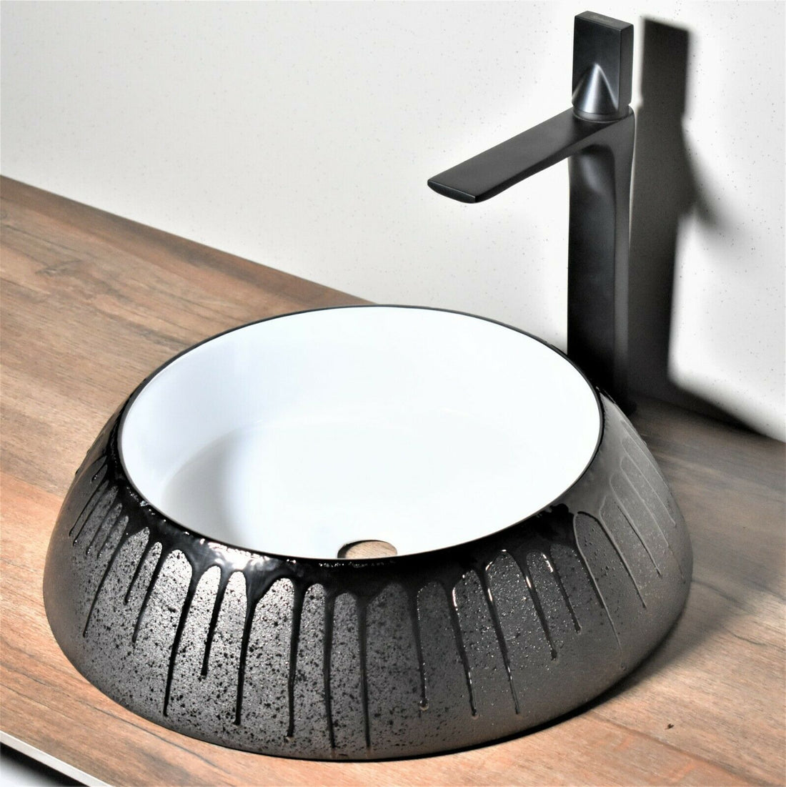 InArt Ceramic Round Shape Above Counter Top Wash Basin Bathroom Porcelain Vessel Sink Bowl For Lavatory/Bathroom 46 x 46 x 12.5 Cm ( Black Silver) - InArt-Studio-USA
